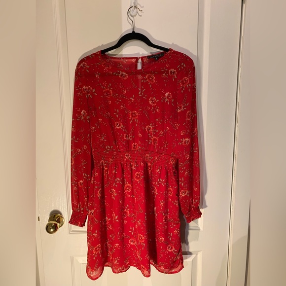 Dynamite Red Floral Dress - Picture 2 of 2